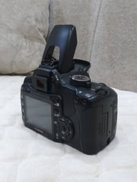 كامرتين بدي كانون b400 و نيكون b3100 ابيعهن شلعه و سعر مناسب جدأ 07718...