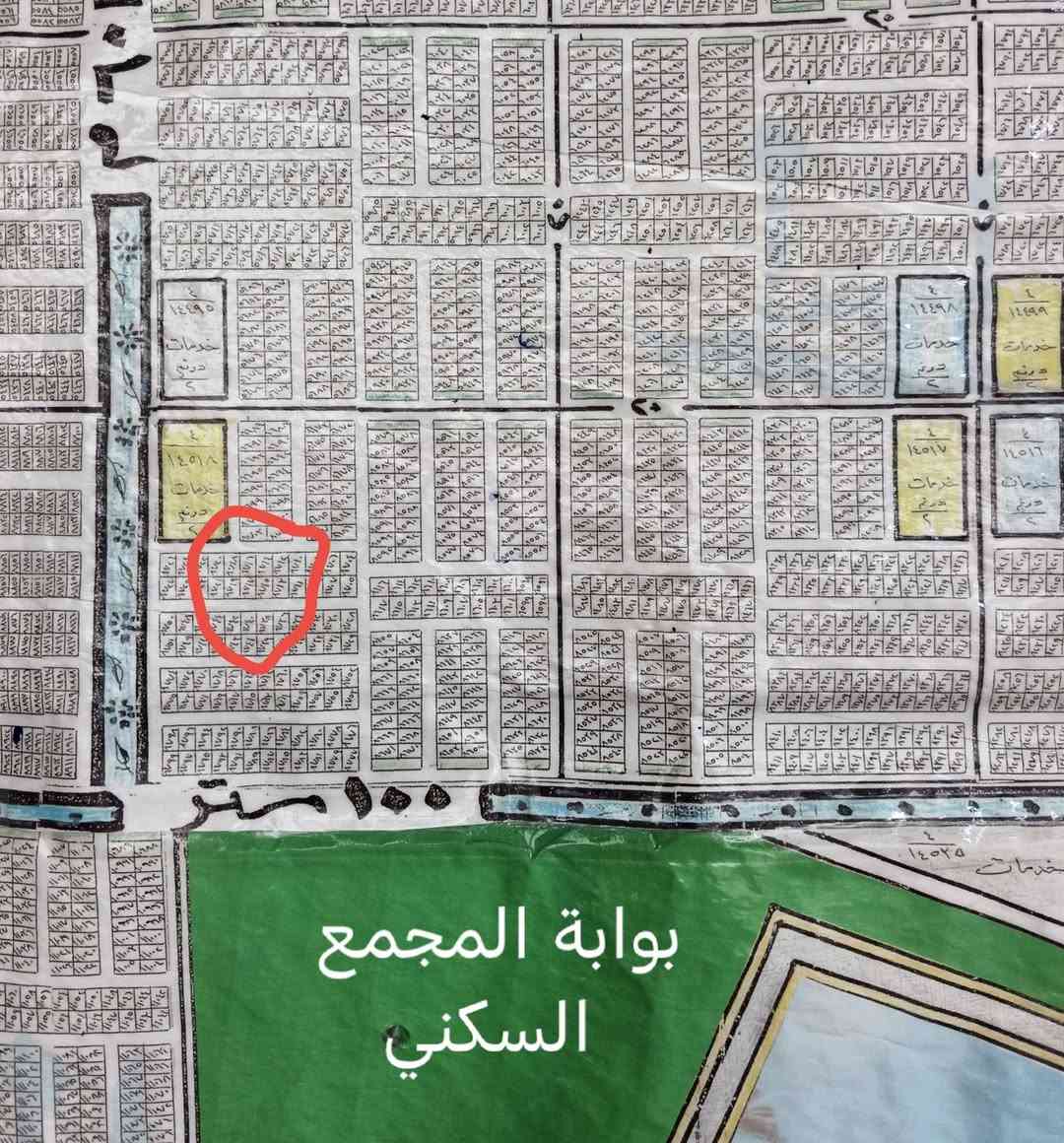 ١٢٥م • مقابل بوابة المجمع • مربع سكني