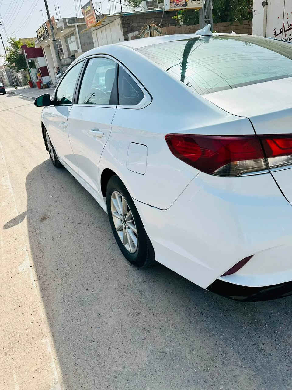سونارته ورد أمريكي 2018 حادث جاملغ وبنيد  سياره بسمي   السعر 117وبيه مجال العنوان البصره الكرنه  تفاصيل اتصال ***********
