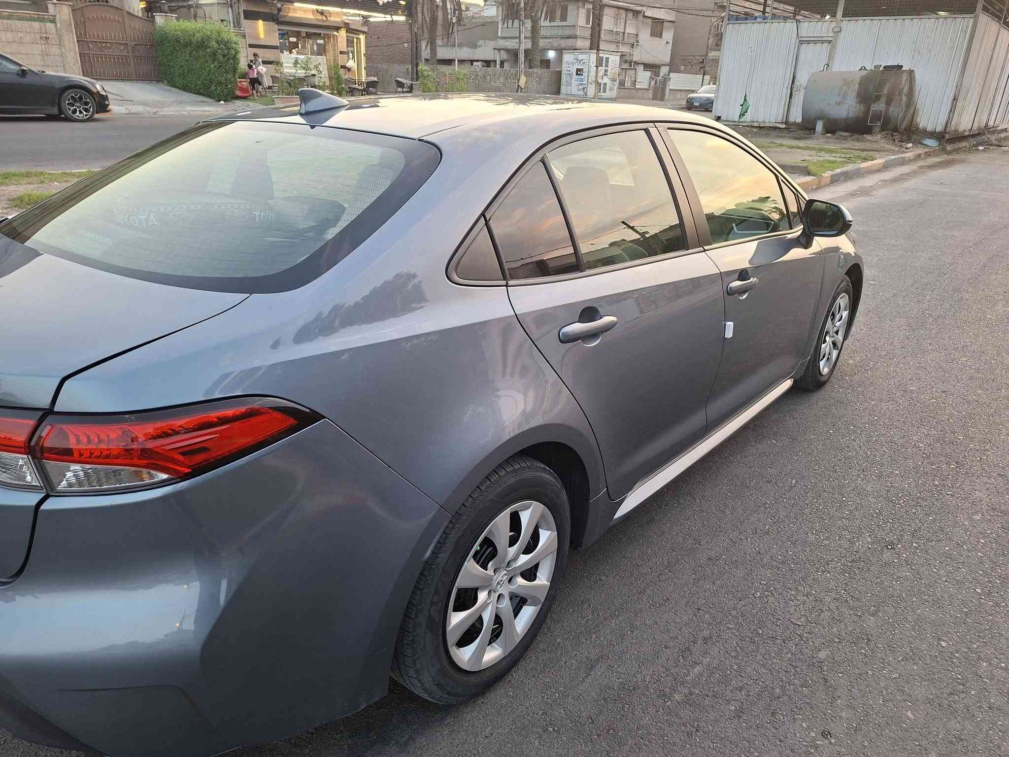 تويوتا كورولا ٢٠٢٣ للبيع فقط
مواصفات le 
محرك ٢٠٠٠ بانزين 
رقم اربيل باسمي
 وارد امريكي 
حادثه موضح بالصور 
فقط البنيد صبغ
 الجاملغات الاماميه  نفسهن البلاديات بس الايمن بارد
الباقي كله بلادي 
بدون ايرباك 
مكفول لغد وشاصي 
ماشيه ٢٤ الف
مكانه بغداد الاعظميه  
للاستفسار ***********
