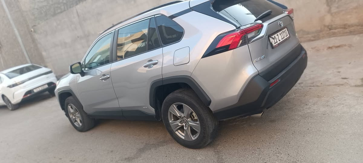 السلام عليكم   
اللهم صل على محمد  

 مTOYOTA  امريكي 2024
  
   شرط التحويل رقم بغداد دولي دولي
 
محرك 4 سلندر     2500 هايبرد
   

 السياره   بيها فقط البنيد مبدل بلادي دوواخل نهائي مابيها 

ماشيه 63 كيلو اخت الزيرو 
 مخمل على وضع الشركه 
 السياره كلش نضيفه 
  تبريد منضومه كلها ع  
    
تجي تفحص وتقتنع واني حاضر 
        
العنوان الانبار الفلوجه 
 …السعر 205 بيها مجال حك الجيه 
 
 الشراي يتصل📞 وحياكم الله  اخوتي‏
***********
***********
