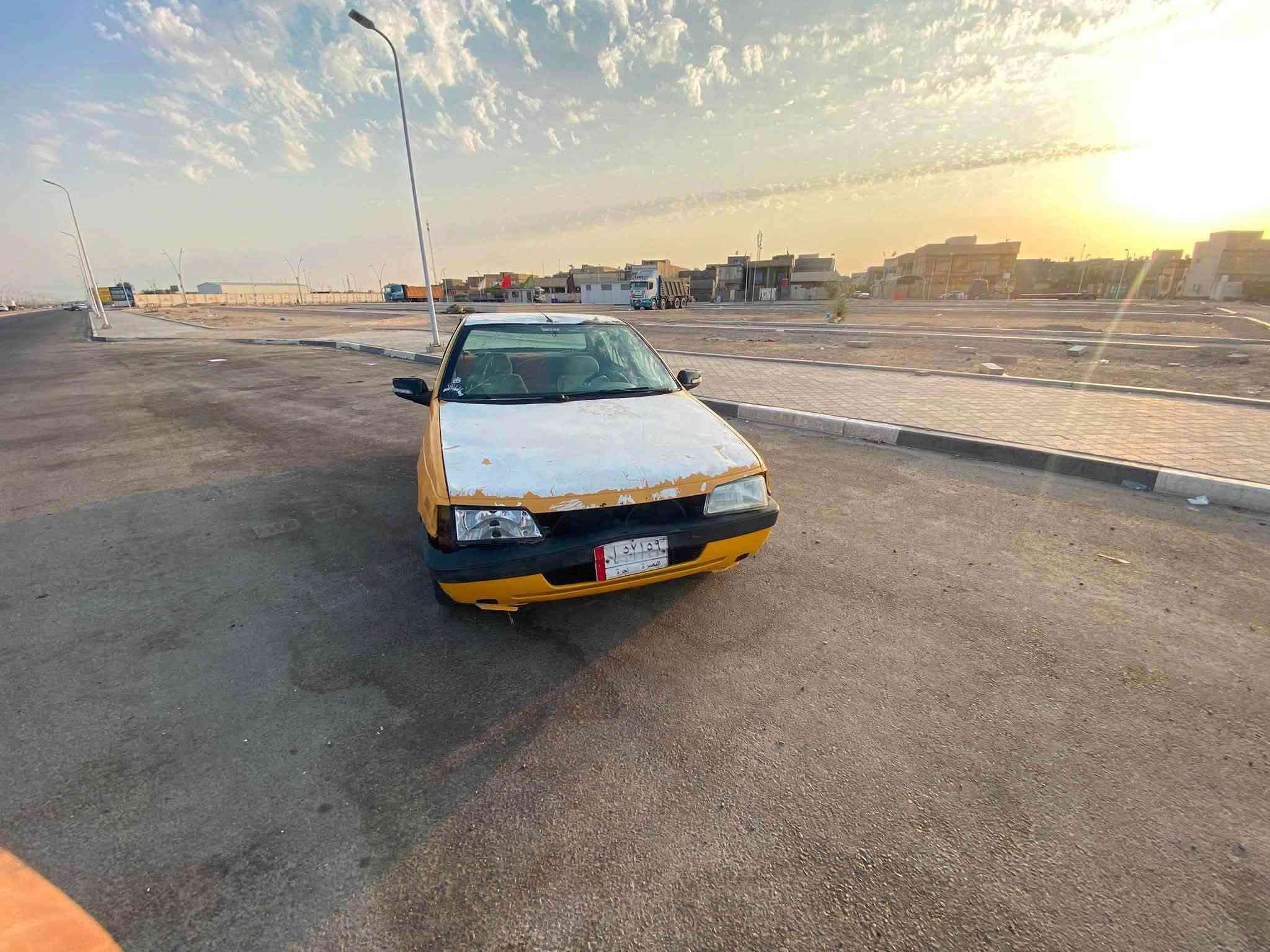 السلام عليكم بيجو 405 لبيع رقم بصره سنويه  منتهيه قبل شهرين أكفلك بس اصولية والهيه والغرامات على المشتري السعر 12وبيه مجال 
العنوان البصره الزبير 
رقم الهاتف 
***********
