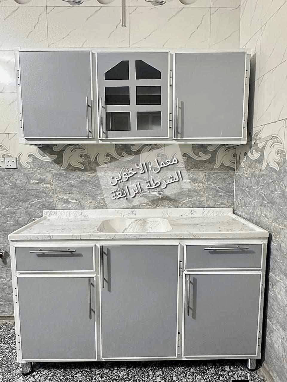 السلام عليكم // عرض خاص مترين مع ملحق مع سنك واحد متر مرمر (3) قطعه السعر 500الف مترين مع الملحق مع سنك مترونص السعر 550 مترونص مع الملحق مع سنك متر السعر 425 مترونص مع ملحق مع سنك مترونص مرمر السعر 480الف متوفره جميع اللون لحجز *********** معمل الاخوين
