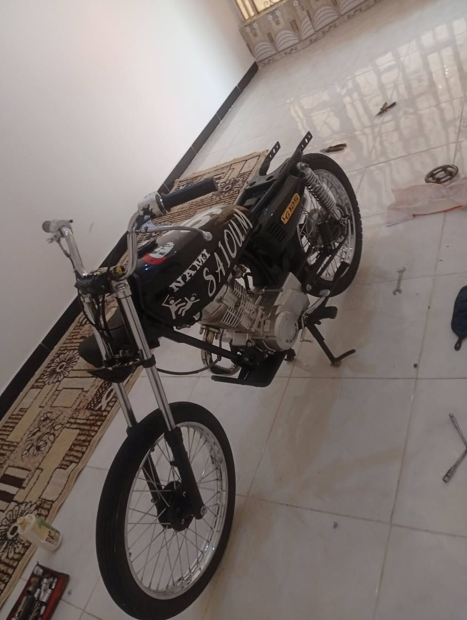 سلام عليكم رابيدو اصلي اوراق مديل 14تعمير 26دراجه حلوه ونشطه مانقصه شي بوجهك ترقم سعر 900وبيه مجال مكاني بصره الدير رقمي ***********
