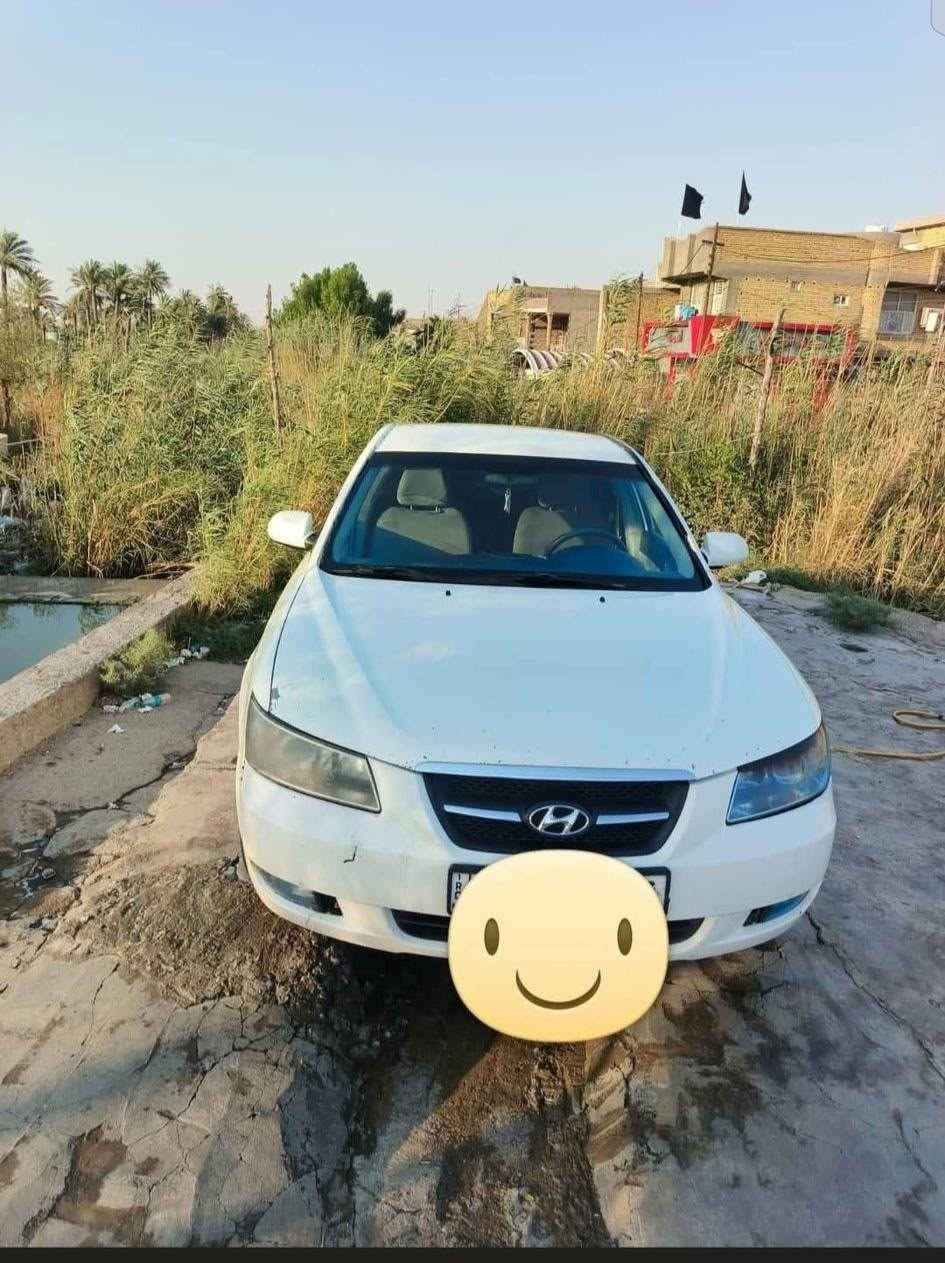 سلام عليكم بيع سياره سوناتا أدوات 2007 غاز وبانزين مشترك محرك 2000دوش تبريد ثلج تخم تاير حداديه عنوان واسط رقم *********** سعر 40 بيها مجال
