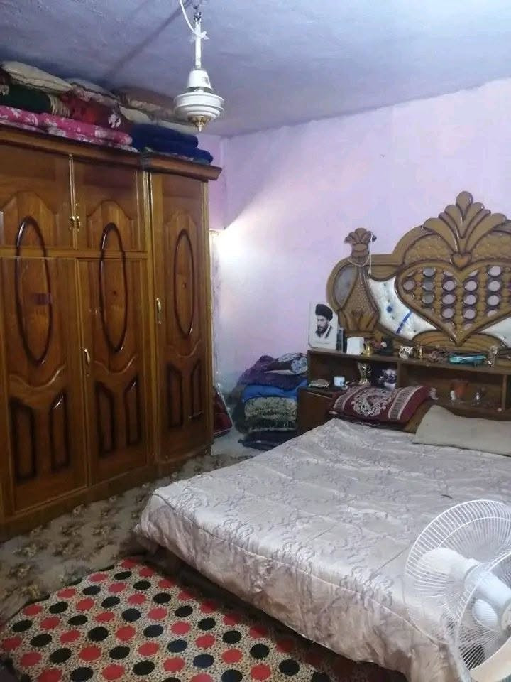 بيت للبيع بمنطقة الرشاد نهاية شارع معمل داليا خلف أفران عدي الحلفي مساحة 100 متر مربع واجهه 10 ونزال 10 صب مسلح استقبال وصالة وغرفة نوم إثنان وحده ارضي والثانية طابق ثاني السعر 28 وبيه مجال شي قليل الاتصال على الرقم *********** واتساب
