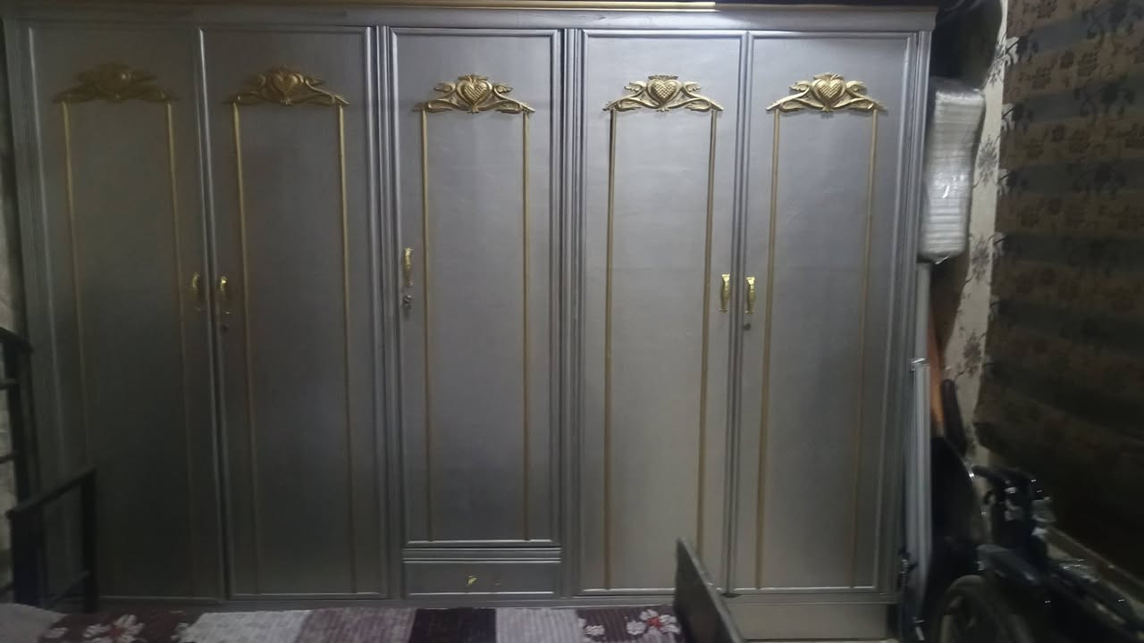 سلام عليكم 
غرفة صاج عراقي 
للبيع  مكاني بغداد 
☎️***********

