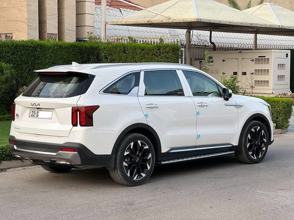 سلام وعليكم
كيا سورنتو 2025 زيرو Vip
فور اكس 
فول مواصفات عدا البنروما 
ماشية شي قليل 
رقم اربيل شركة اكدال 
ام الضمان 5 سنوات 
6 سلندر 
سنوية بسمي تريد وكالة تريد تحويل 
مكفولة كفالة عامة 
من الزلغ 
فول مواصفات 
داتشو 
4 كامرات 
رادار امامي وخلفي 
توقف ذاتي 
كشنات جلد  تدفئة تبريد 
كشن خزن 
ويل 20 سايد بريك بصمة 
دمام خلفي اوتو هولد 
شفتات ستيرن تبريد ثلاث قطع سبعة راكب شاحن موبايل 
مثبت سرعة تحكم ستيرن 
طفاية درع حماية للراديتر دوسات خارجية كامرة وية الاشارة وبعد بيهة هواي مواصفات ال فور اكس معروفة 
مكاني بغداد زيونة 
الاستفسار 
***********
