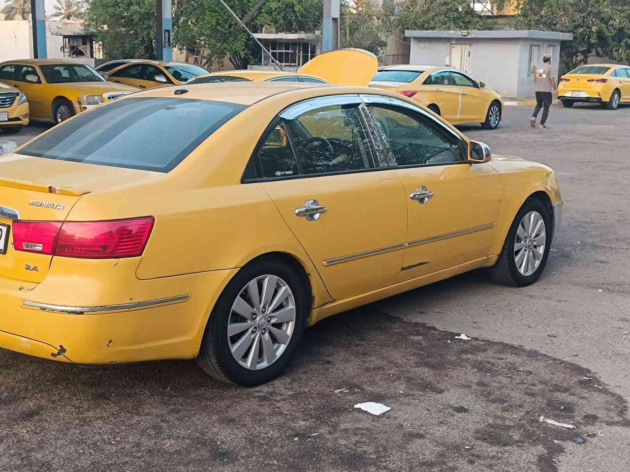 سلام عليكم.
سوناتا موديل 9 خليجي رقم بغداد بسمي مكينه 2400 
 بيه طخه جاملغ امامي فقط مصلح نفسه مامبدل 
السياره كفاله من الظربه والتبديل  
تبريد منظومه جديده تخم تاير 
داخل السيارة جديد بدون نقص  شرط 
مرفق فيديو للسياره بي تفاصيل اكثر 
للأستفسار اتصل واني خادم اسف على الأطاله
معروضة ب 105 وبيه مجال أتصل وتدلل 
‏‪***********‬‏
***********
@إشارة
