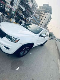 جراند شيروكي ليمتد • ٦ سلندر ٣٦٠٠ • وارد امريكي