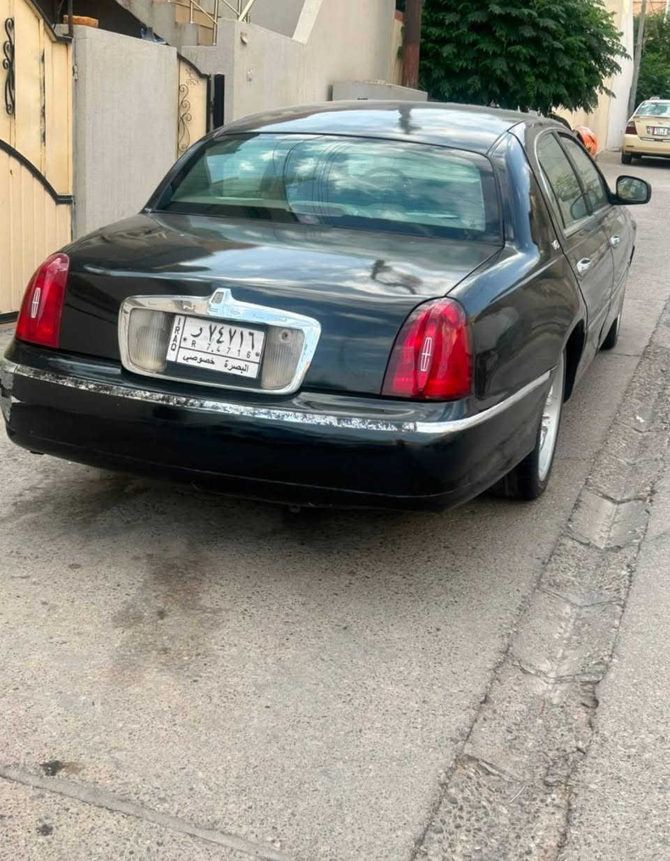 سلام عليكم
للبيع.....او مراوس 
لينكولن تاون كار ٢٠٠١🔴
رقم بصره سنويه جديده لل٢٠٢٧🔴
صبغ عام بدون ضربه 🔴
محرك بلادي ٨سلندر 🔴
نقص تبريد و سلايد 🔴
مكاني سليمانيه 🔴
سعر =خاص🔴

***********
