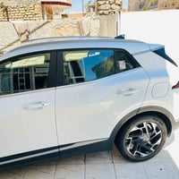سياره سبورتج موديل ٢٠٢٣ فول مواصفات عده فتحه رقم بغداد بسمي ماشيه ٣٥ ب...