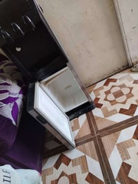 براد لبيع 100وبي مجال كله شغال 07800179749 وهذا الرقم بي واتساب