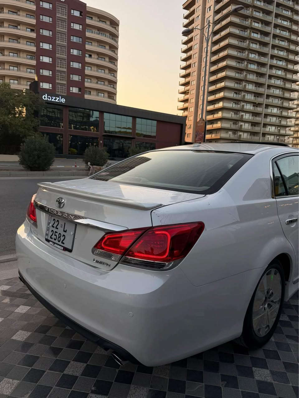 ﷽

Avalon 2011 Limited 
خلیجی
فول فول مواسەفات
لمیتد
سەیارەکە زۆر جوانە و لەسەر دەقی شەریکە ماوەتۆ 
کامل تازە سێرڤس کراوە 
تەنها ١٤٠ هەزار حقیقی ڕۆشتووە
تاقم تایەی تازەیە 
ناوی زۆر جوان ماوەتۆ 
بۆیاخی هیچ نییە تانها ٢ پەڵە سارد و ١ پەڵە کارت تەنها لە سۆنەر دیارن 
بەشەرتی هەموو شتێک ئەیفرۆشم 
سەنەوی تا ٢٠٣١ تازەیە و هەزەش تازەیە
شوێن سلێمانی

*********** ☎️ السليمانية, العراق
