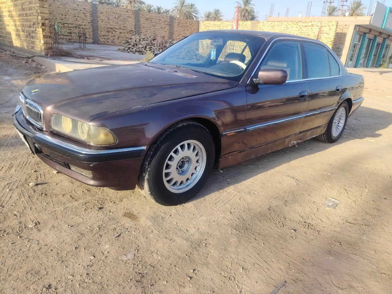 سلام عليكم بي ام موديل 1994 730 اصل مكينه كير تخم تاير حداديه مكفولات سعر 50 قفل وترهم مراوس حسب القناعه 
مكان بابل ***********
