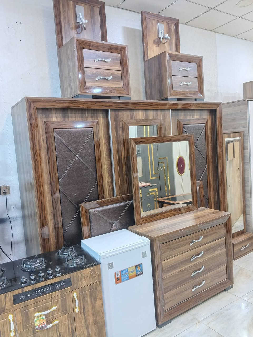 غرف نوم تركية • استعمال قليل • سعر مناسب