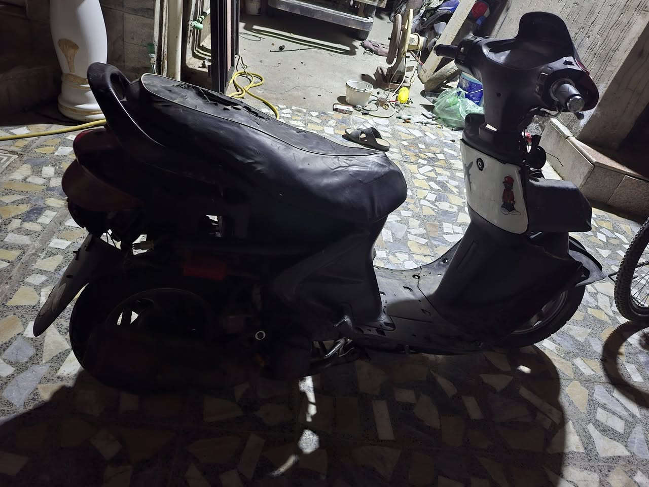 دراجه فراشة ما مفتوحه مكينه سعره 200 بيه مجال ***********. التواصل على وتساب
