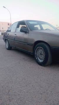 اوميغا • ١٩٨٨ • كير ومحرك شرط