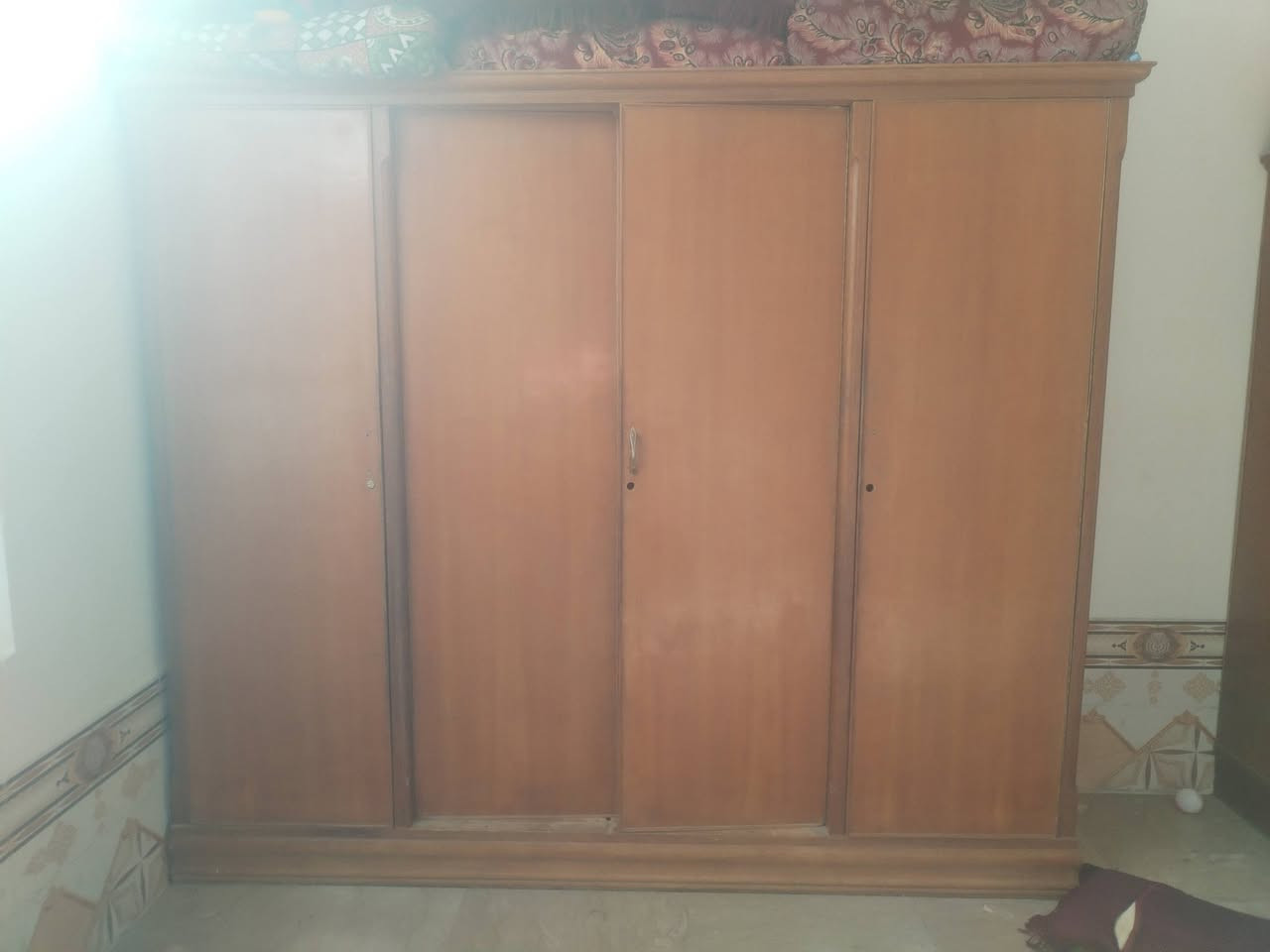 كنتور ابو 4 و ابو 3 ثنينهم
السعر 220
مستعجل عليهن كلش
جاهزات ونظيفات 
تواصل معي ***********
