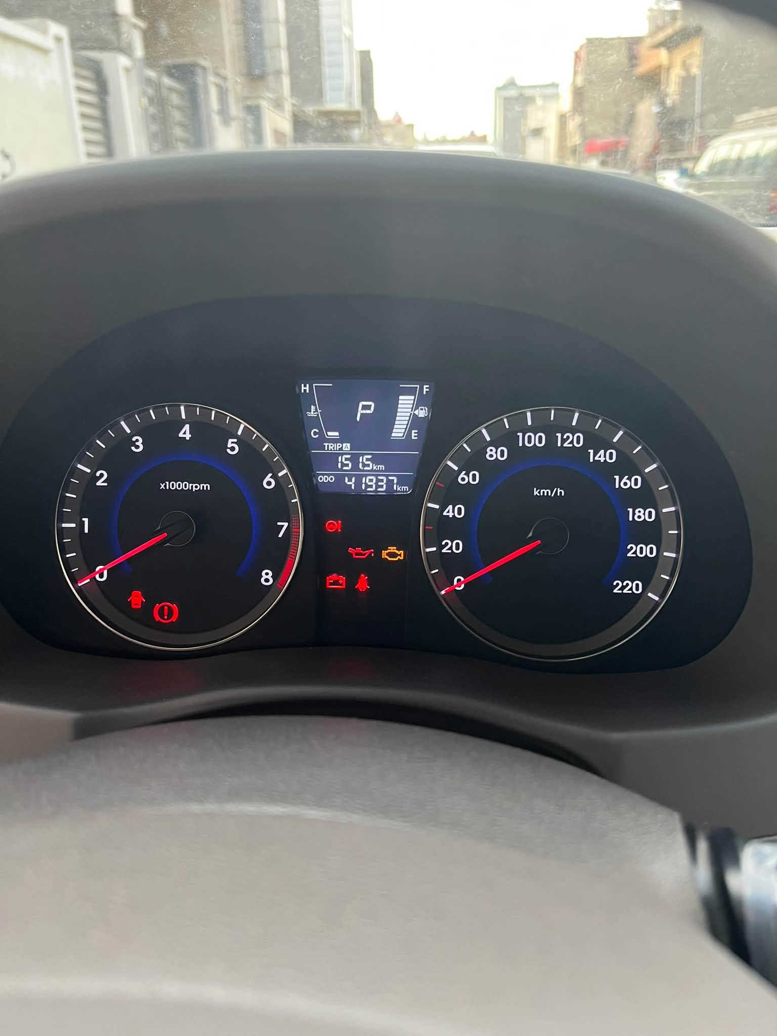 اكسنت ٢٠١٥ • ماشي ٤١٠٠٠ • مكينه ١٦٠٠