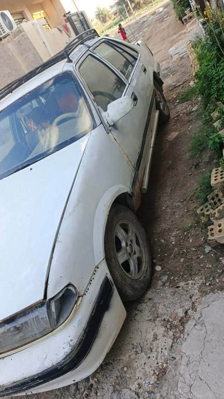 السلام عليكم سوبر موديل 1994 بيها شوية خربطة بل كهربائيات والباقي جاهز ما بيها شي خير من الله السيارة جاهزة الحمدالله رقم صلاح الدين الجديد السعر 26 المكان بغداد التاجي رقمي ***********
