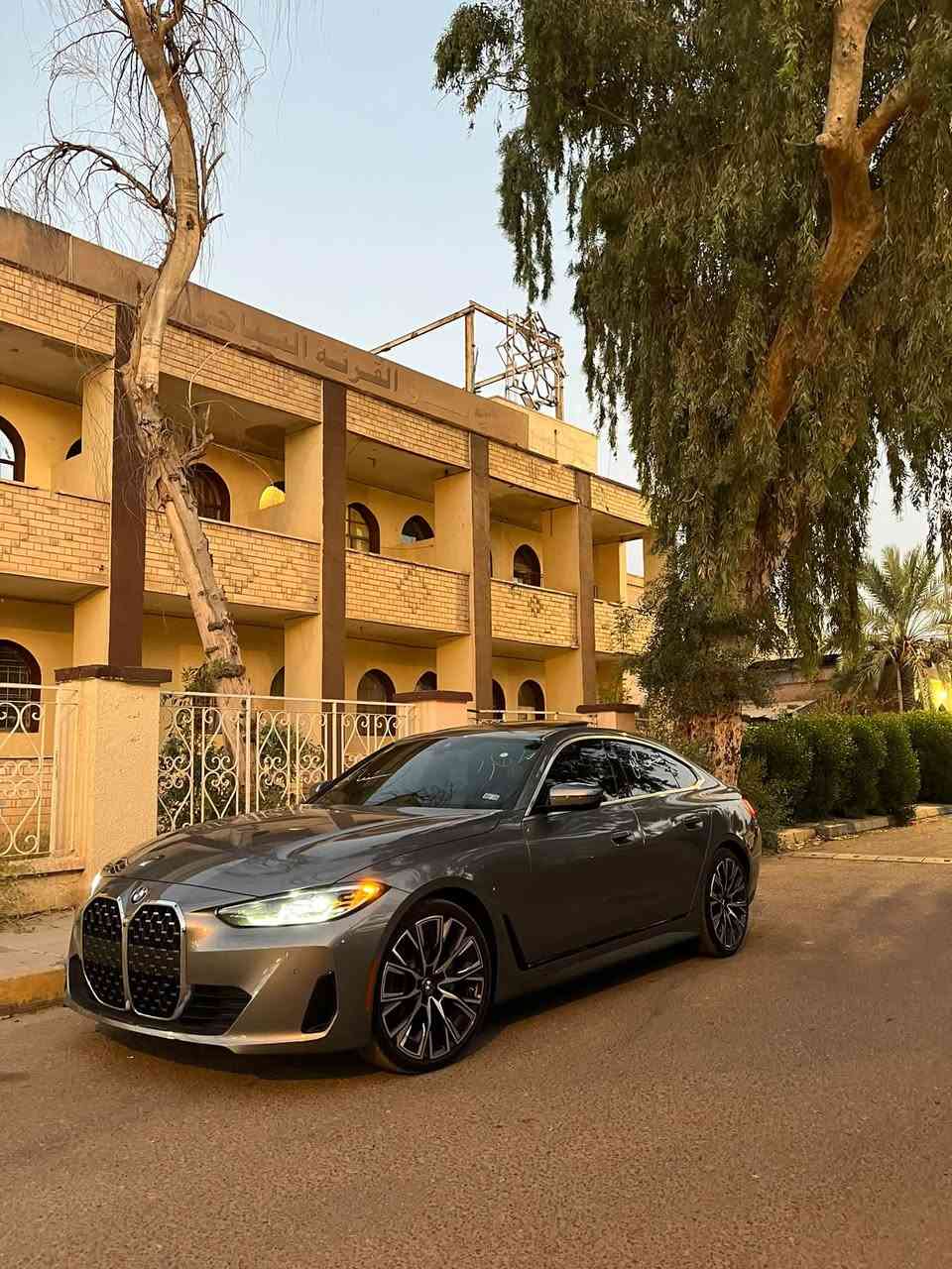 2024 BMW 4 SERIES, 430I GRAN COUPE
4 تون تيربو  2.0L
حادثة فقط باب مبدل بلادي بدون صبخ بارد بسيط بجاملغ امامي  وباب خلفي على كد اصبعين بارد
بصرة شهداء وكاله عامه بئسم مشتري                                      ماشية 27mi فول مواصفات اعلى فئه BWM i4.                                                مكان سياره البصرة تواصل***********
