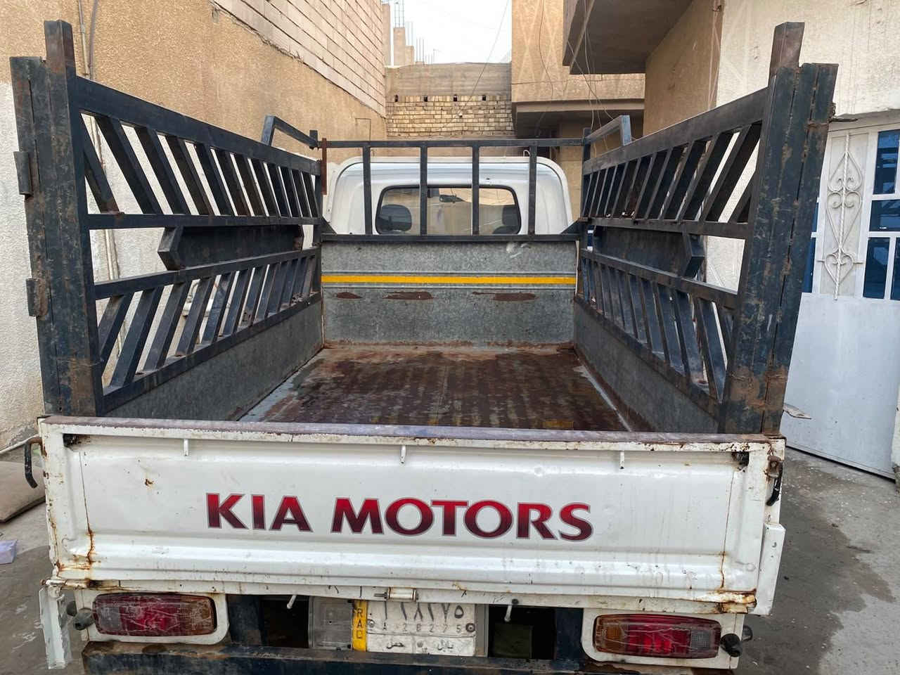 🚗 كيا أم عيون 2002 للبيع
🔹 حاكية سيارة خير من الله
🔹 كير ومكينة إكسل
🔹 حدادية وشاصي جاهزة
🔹 السيارة عنوني
🔹 بيها شوية خياسات بالباب
🔹 ضفيرتها محتركة
📍 بغداد
❌ غير متواجدة على الفيس

📞 للاستفسار والتواصل: ***********

