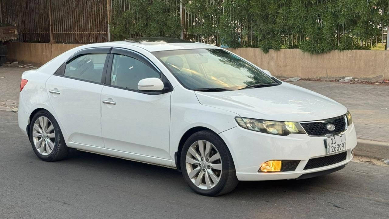 بسم الله الرحمن الرحيم
سيراتو 2013 خليجي رقم بغداد الدولي باسمي
محرك 1600 دوش بلادي ممفتوح
كير محرك صدر تبريد كفاله
السعر 95 وبيها مجال
فول مواصفات عدا البصمه
فتحة سقف 
شفتات ستيرن
تحكم ستيرن
كامرا وحساس خلفي
مري شفط 
اشاير بالمري ويدات نيكل
بيها طخه باب السايق ومصلح نفسه
مكانها بغداد ***********
