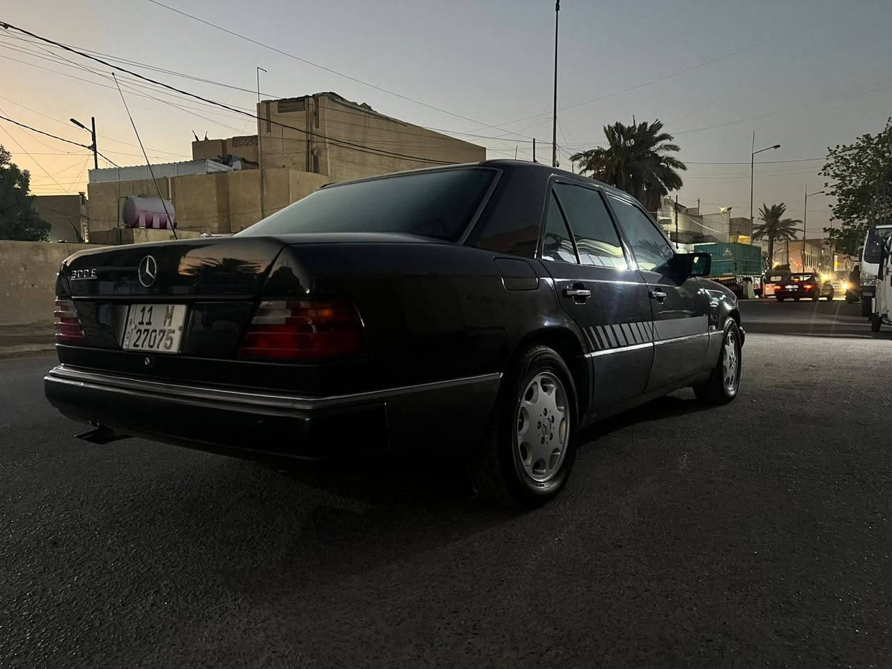 سلام عليكم شباب
مارسيدس دب مديل 91 للبيع 
سياره كفاله عامه من دكه جاكوج 
من شخط من تبديل من تعمير فقط صبغ 
سبب جراد اكرر كفاله عامه 
صدر خلفي امامي جديد تخم تاير 
تبريد ثلاجه وارد يابان سياره
مكينه شبح 👻 تابوت بلادي 
سياره احله من صور بهواي 
شواصي قواعد دبل كفاله 
جام كهرباء وكراسي كهرباء 
مكاني بغداد شراي اتصل وبخدمتك 
***********
شباب سياره كفاله كفاله سعر سياره 80 
وبي مجال كلش بصيط
