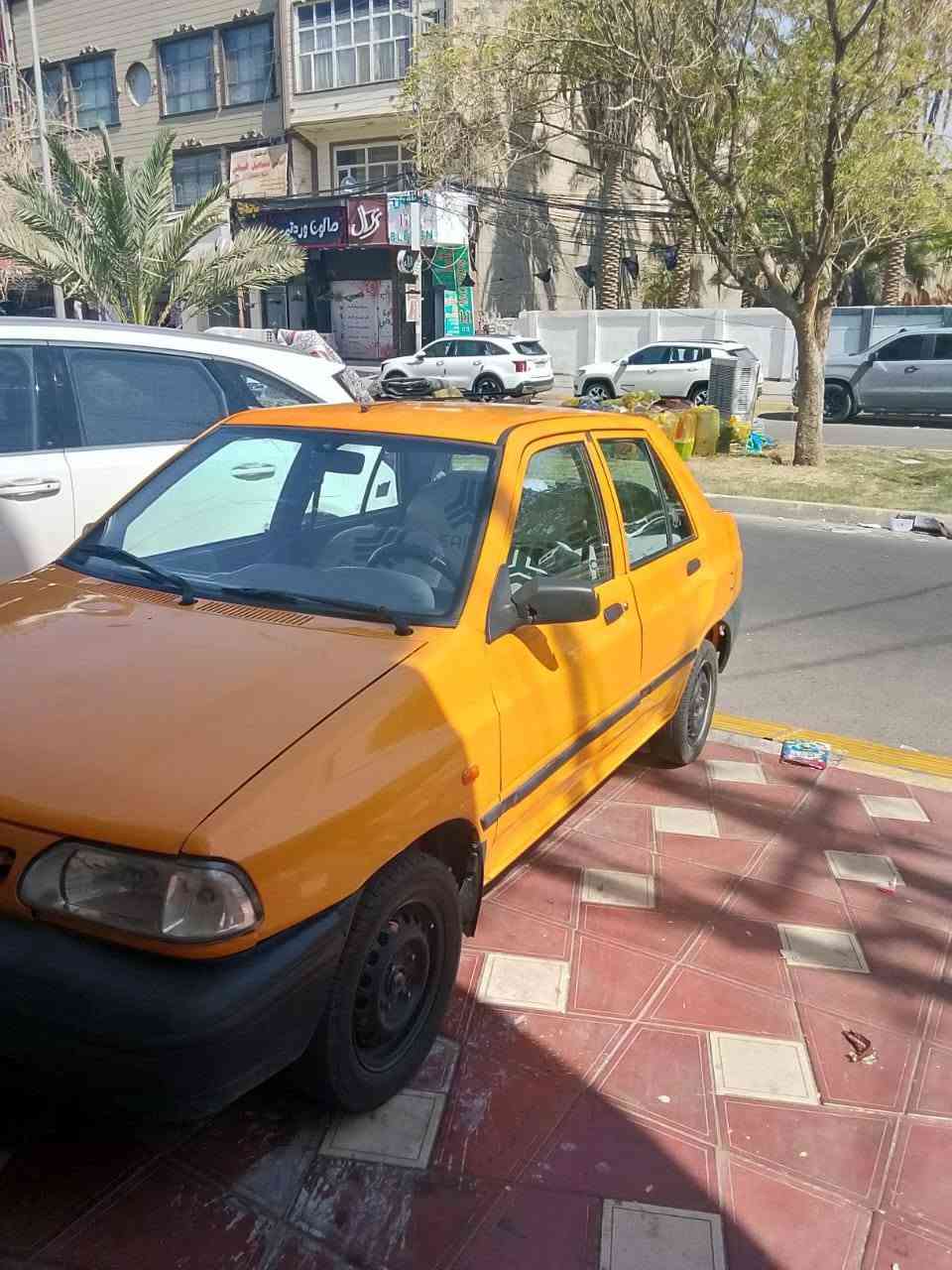 سايبه مديل 2018 رقم بغداد سنويه جديده لغايت 2029م وطني مصفر هيه وغرامات بيه جاملغ خلفي صبغ والجاملغ امامي بارد السياره مال جناي نضيف جدآ احلى من الصور 43 وبيه مجال العنوان كربلاء للاتصال ***********
