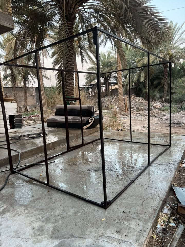 السلام علكم   قفص تفصال  للبيع
الحجم 10متار  العرض 3x3  الطوال2x2تزكام سعر 200بي مجال   ***********
