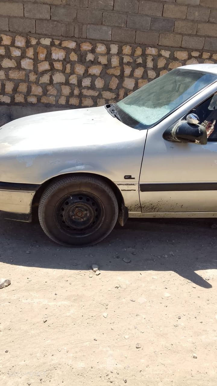 سلام عليكم اوبل فگترا موديل 89 محرك وگير كفاله (1600) تواير جدد صدر نص عمر للبيع سعر 24 وبيه مجال مكانه الكرابله هـ ***********
