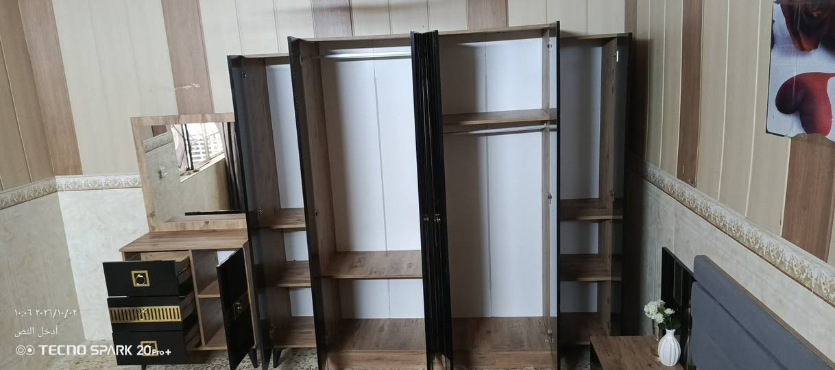 غرفه نوم تركي مستعمل مدة قليله بيع مستعجل السعر 600الف وبي مجال اتصال على الرقم ***********.
العنوان موصل بعويزه

نص مكتوب في الصور:
- ١٠:٠٣ ٢٠٢٦/١٠/٠٢
- أدخل النص
- TECNO SPARK 20 Pro+
- ١٠:٠٢ ٢٠٢٦/١٠/٠٢
- ١٠:٠٦ ٢٠٢٦/١٠/٠٢
- ١٠:٠٦ ٢٠٢٦/٠١/٠٢
- ادخل النص
- اضافة ادخل النص
- 10:33 2026/10/02 أَدْخِلِ النَّصَّ O TECNO SPARK 20 Pro+