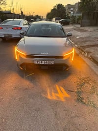 K4 2025 مواصفات معروفه ماشيه 25 مايل  رقم بغداد بأسمي السعر 173  غير م...