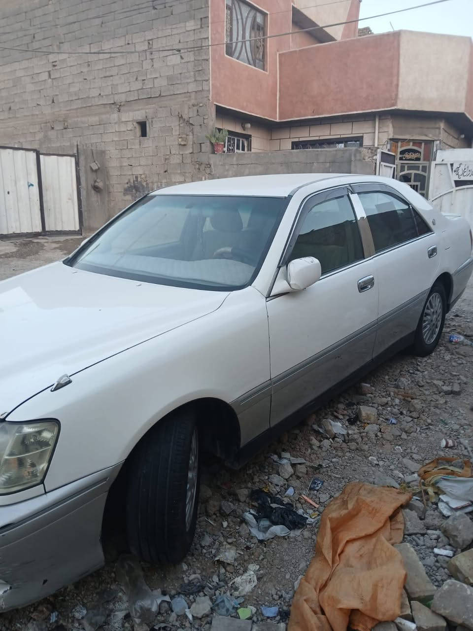 ملكه البيع مكان بغداد سياره متومه طبقل اصل ربيل سياره ما تعوبه اروح بيها الدوام بس سياره فول اربع دكم  هذا رقم الموبايل *********** سياره ما مدواجده على لفيس
