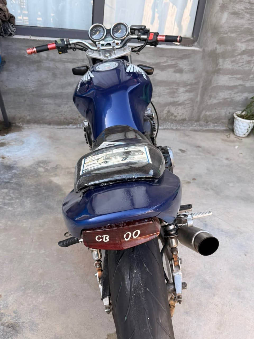 ماتۆر CB400زۆرمەزبوتو جوانە بەشەرتی گێرو مەکینە2004 مەکینەی نەکراوەتەوە ١٥وەرەقەومەجال*********** السليمانية, العراق
