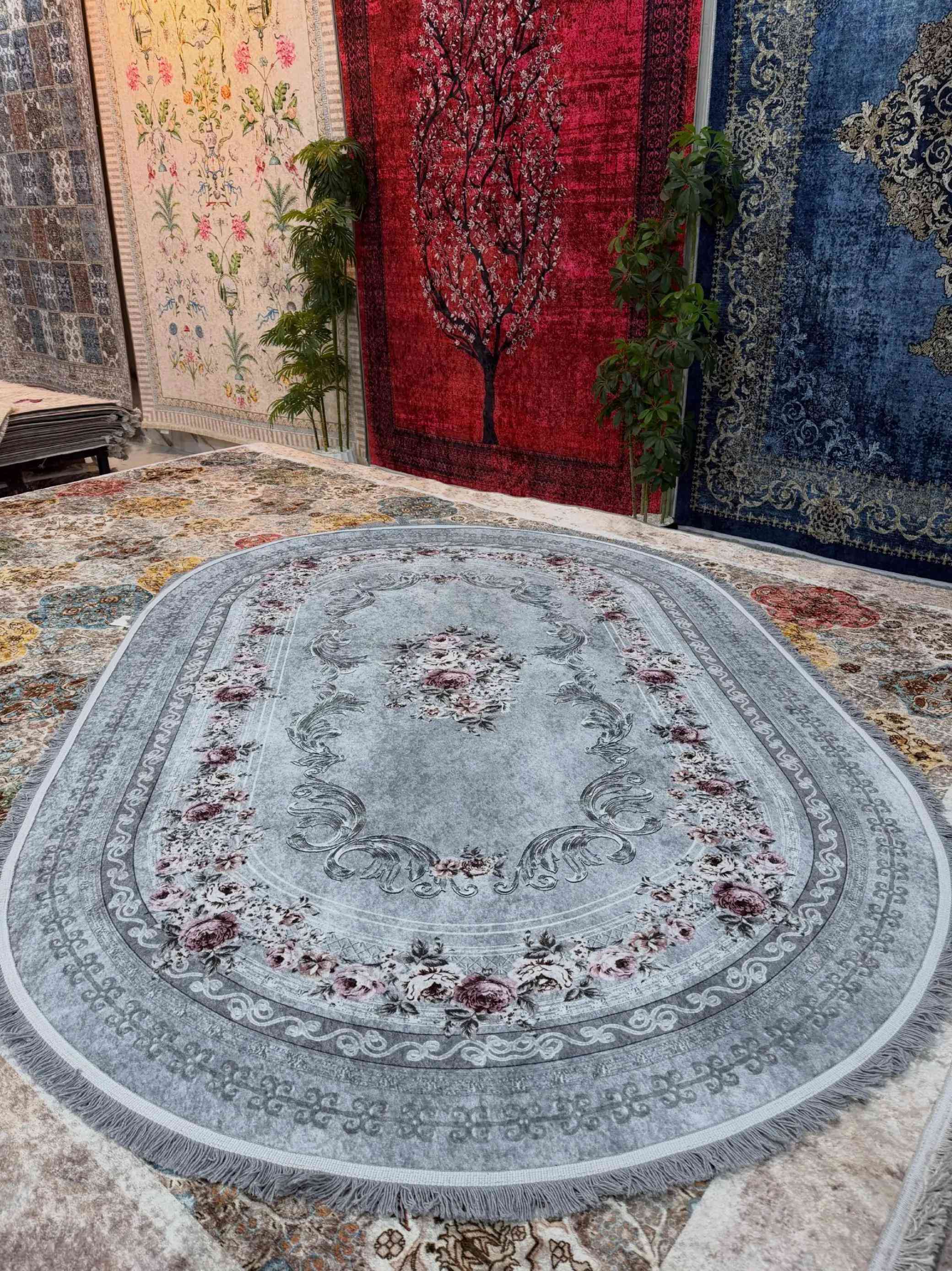 سجادة • بسط • ديكور
