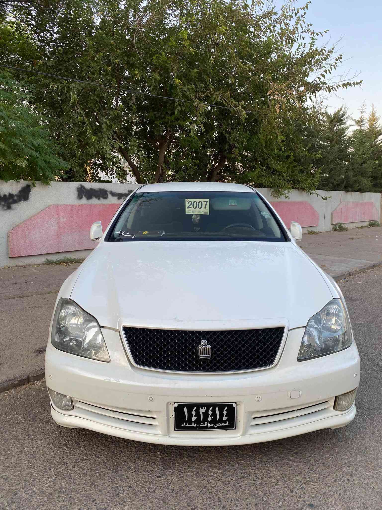 ماشەللە لە مالی هەموو لایەک❤️📦
 
‏Toyota crown shahina182 . سپۆرت 🚀2005 🤍
کۆدی بۆ کراوە   ☑️خاوەن کۆد مەوجودە✔️

گێر گەورەی مەکینە گەورە بێ دووکەل   ☑️

سەیارەکە بێ بۆیاخە 📦 تەنها دوو پەڵە بۆیاخی ئەوروپای هەیە. 
 بێ مەسروف بۆ مەسروف مەگەڕێ سەیارەی ماڵانە .
کەڤەر شەنسی کۆسەرە بەشەرت . گێرو مەکینە بەشەرت. کۆد بەشەرت.

  ( سەیارەکە موسە .  )
 
٣دووگمە 
ناو ڕەشی ساج سوور ❤️📦ساجەکانی زۆر جوانە ❤️👑
کوشن خەزن
سوکان کارەبا
شاشەو کامێرە
 لایت ناوچەی کوێر
لیدی بەرقاچەکانی بۆ دانراوە 
حاسە  دواو پێش مەزبوت 
مجمووعە لێکزز
کوشن کارەبا  
ئاوێنە شەفت
چوارتایەو ویلی لۆکی دینگەی  تاقمی لەژێرە 📦      
پاتری لۆک 
کامل سێرڤزز کراوە
برێک بەسراوە
کامل پۆلیش و سماتە کراوە 
جامی دواو پێش هەلگیراوە 
تەبرید ساردو گەرمی مەزبووت

 ڕۆنی گێر و مەکینە گۆڕاوە . 

  سەیارەکەمالی مالی دۆستە 🌷 

شوێن (شارەزوور .هەلبجەی تازە)
 
***********
ڤایبەرو وەتسئاپ لەسەرە .
