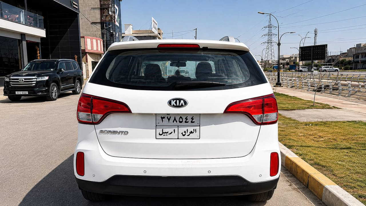 سلام عليكم 
للبيع فقط بدون مراوس 
كيا سورنتو 2015 
كفاله عامه من الضربه والصبغ والتبديل والبارد فقط بيها رصعه مقدار اصبع واصلا ممبينه  حتى دعاميات بدون صبغ 
السياره ماشيه 130 حقيقي   وع الفحص 
حداديه تبريد كلشي جديد 
السياره محرك دوش 2400  
 7 راكب 3  قطع تبريد 
ا فول مواصفات عدا البانوراما 
رقمه اربيل  تحويل وكاله حاضر 
مكان السياره بابل 
السعر   155 
***********
***********
