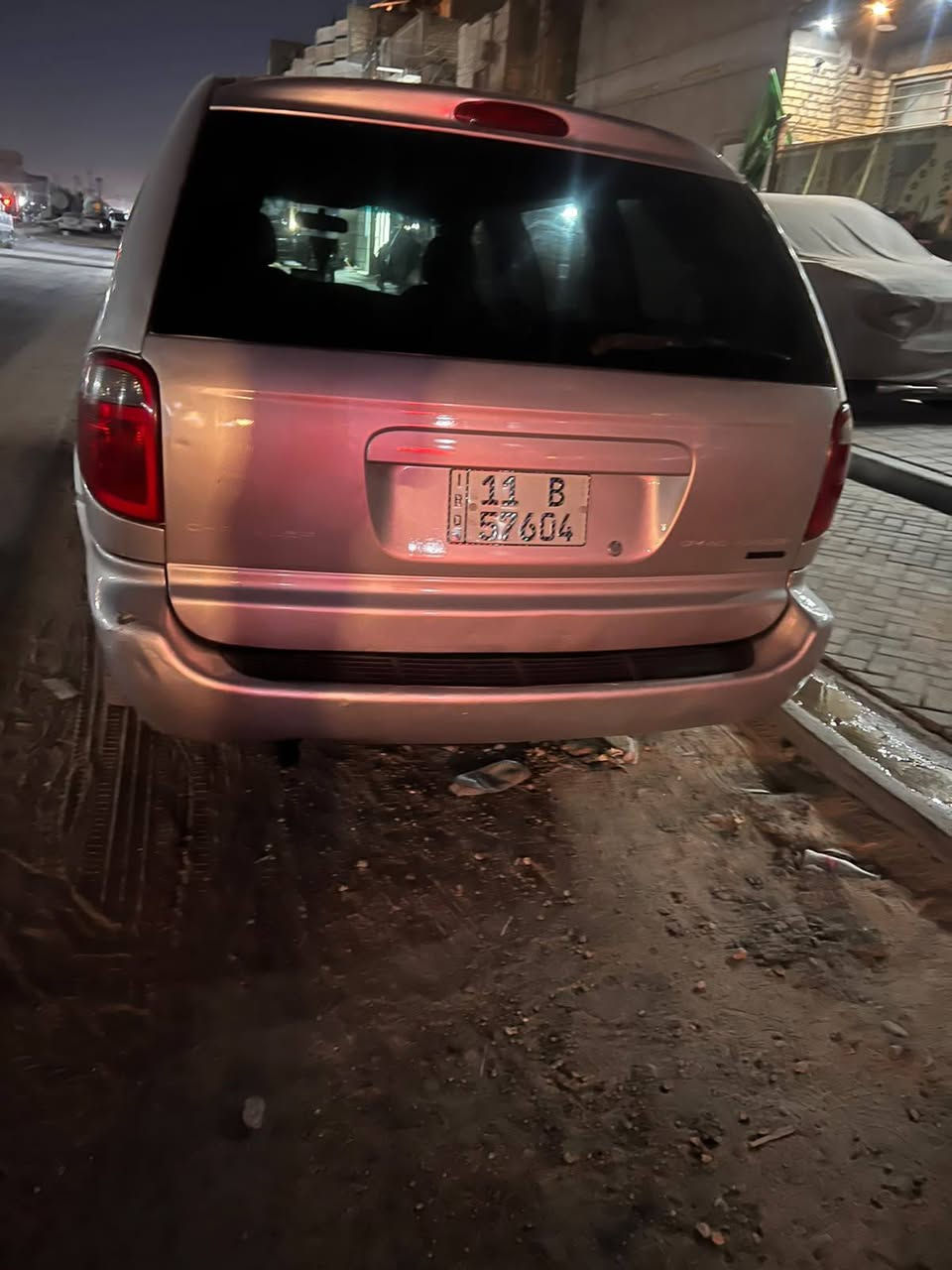 السلام عليكم من رخصه الادمن دودج كرفان 2007 محرك 3300 شاصي طويل كراسي بلع تخم تاير نضيف كهربائيات كله شغاله تبريد ثلج بيها مكانات صبغ للجماليه  سعر 65 وبيه مجال رقم الهاتف ***********
مكان بغداد
