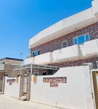 بيت ركن • ٢٤٠م • حوش واسع