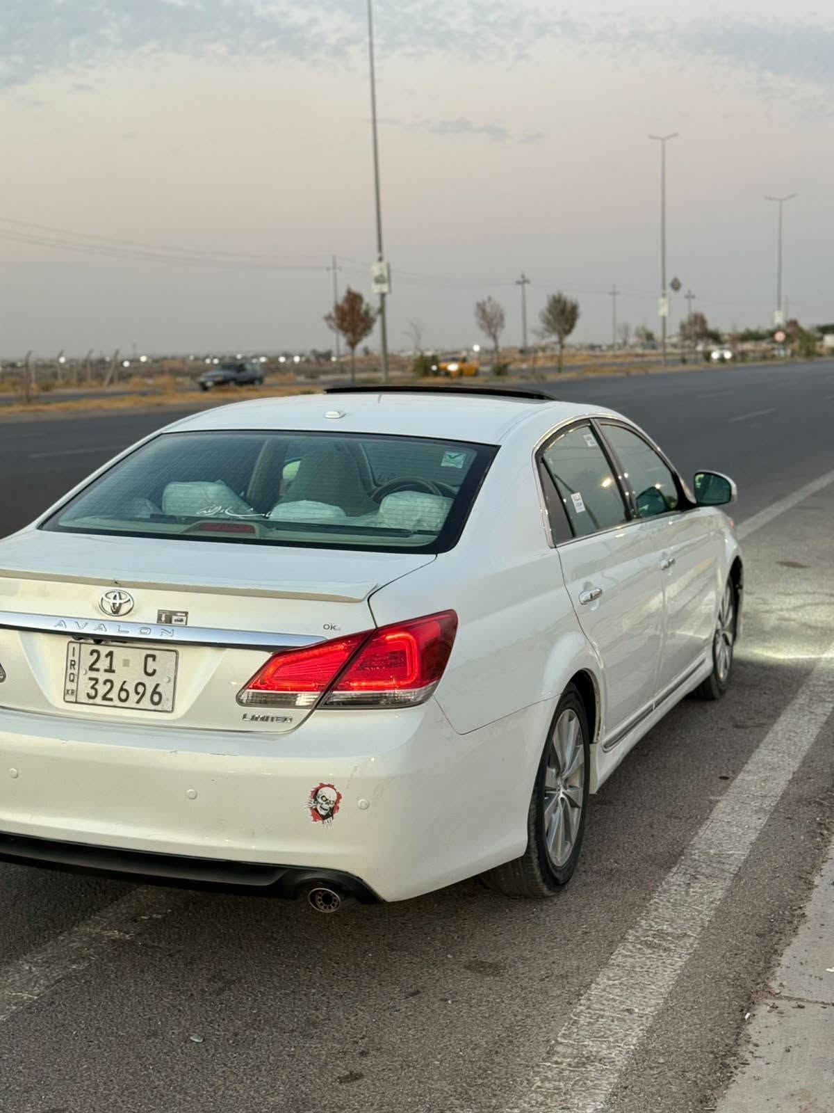 تويوتا افلون موديل 2011 خلیجی
سنوية رقم جديد  شرط تحويل غرامات
سیارە بسمنە
سیارە ماشی 140
گير محرك تبرید بشرط 
سيارە4 قطع صبغ بدون ‌ 
بدون ضرر
سعرها 122$ بي مجال قليل
مكاني كركوك
رقم موبايل *********** كركوك, العراق
