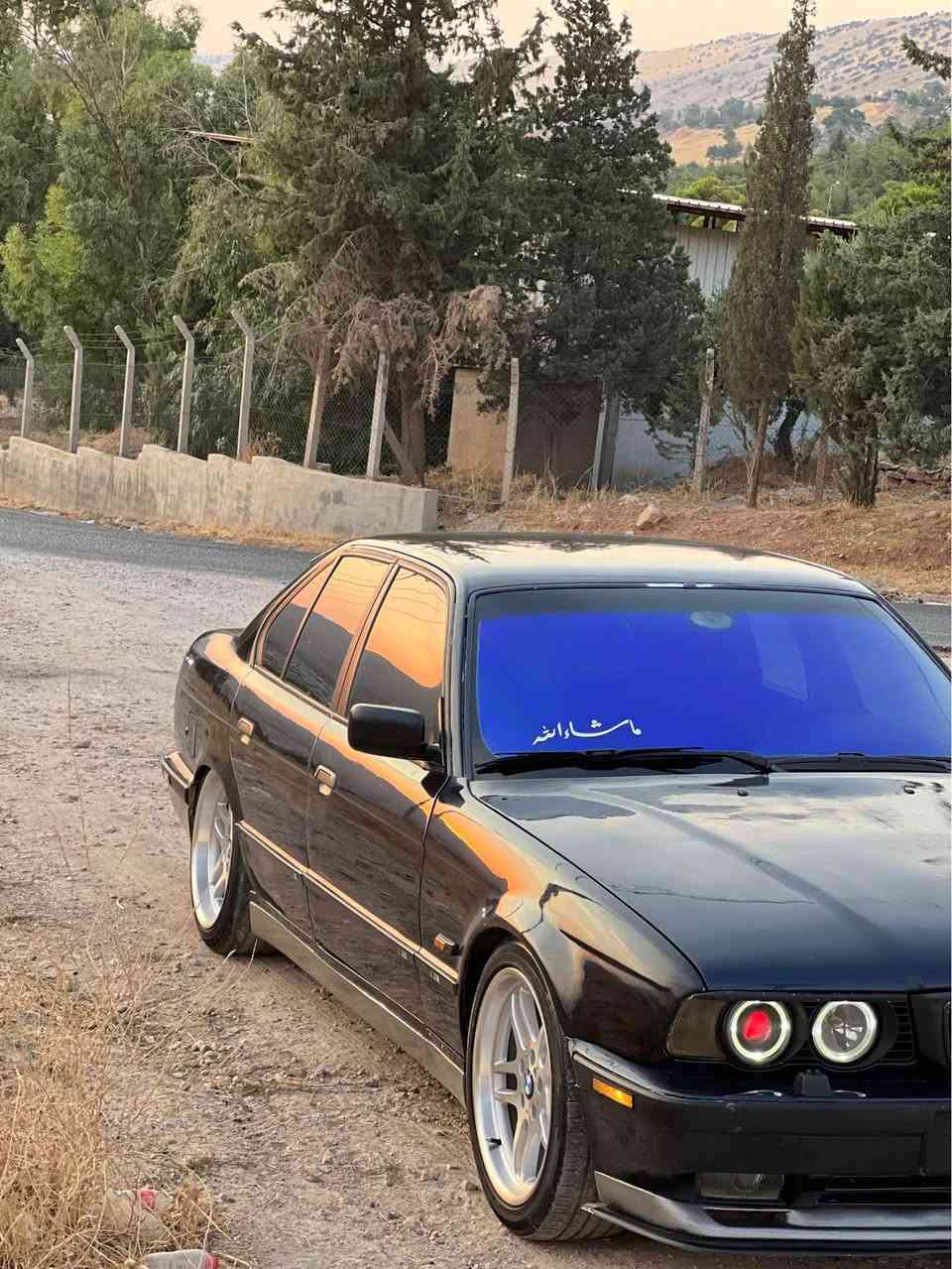 بي ام دبليو ١٩٩٣ • قير عادي • جنوط M
