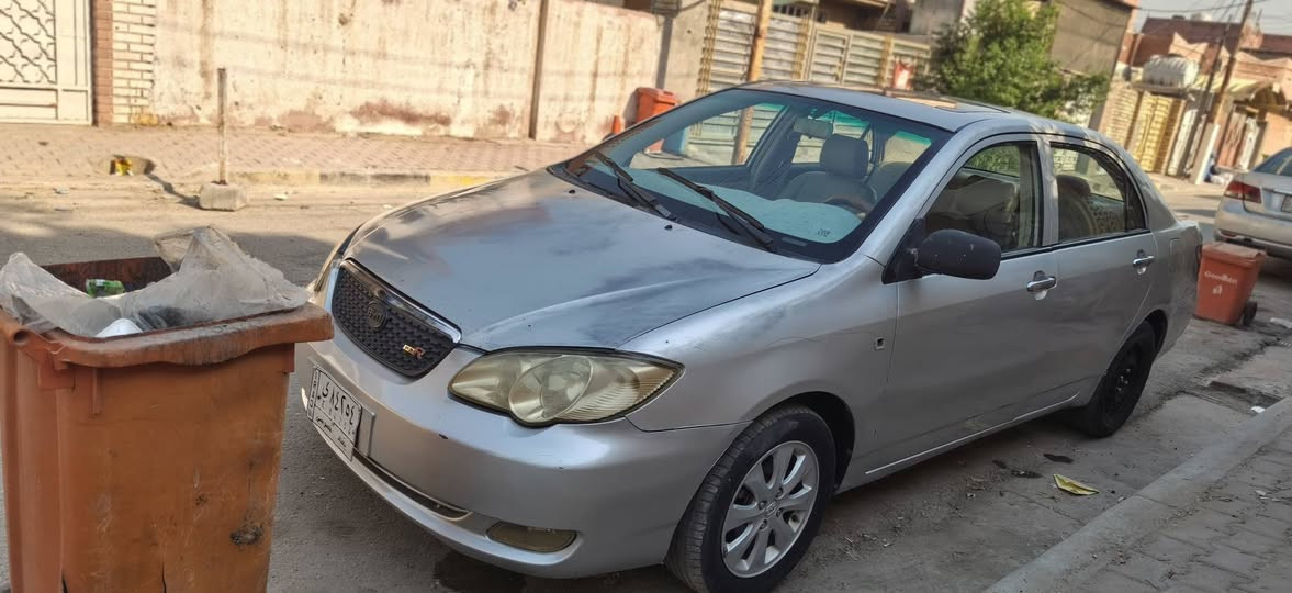 السلام عليكم BYD F3  2013 كير ومحرك متسوبيشي لانسر جدد محرك توه مشدود مكفولة ضربه وتبديل وخياس بيها بس جاملغ جهة الصدر مصبوغ أثر شخوط صدر تبريد تخم تاير باتري كله جديد ماشيه ١٦٨ حقيقي رقم بغداد بسمنا تحويل مباشر سياره حلوه ومناقصها شي مكينتها جديدة  مكاني بغداد سعر ٥٠ وفيها مجال رقمي ***********
