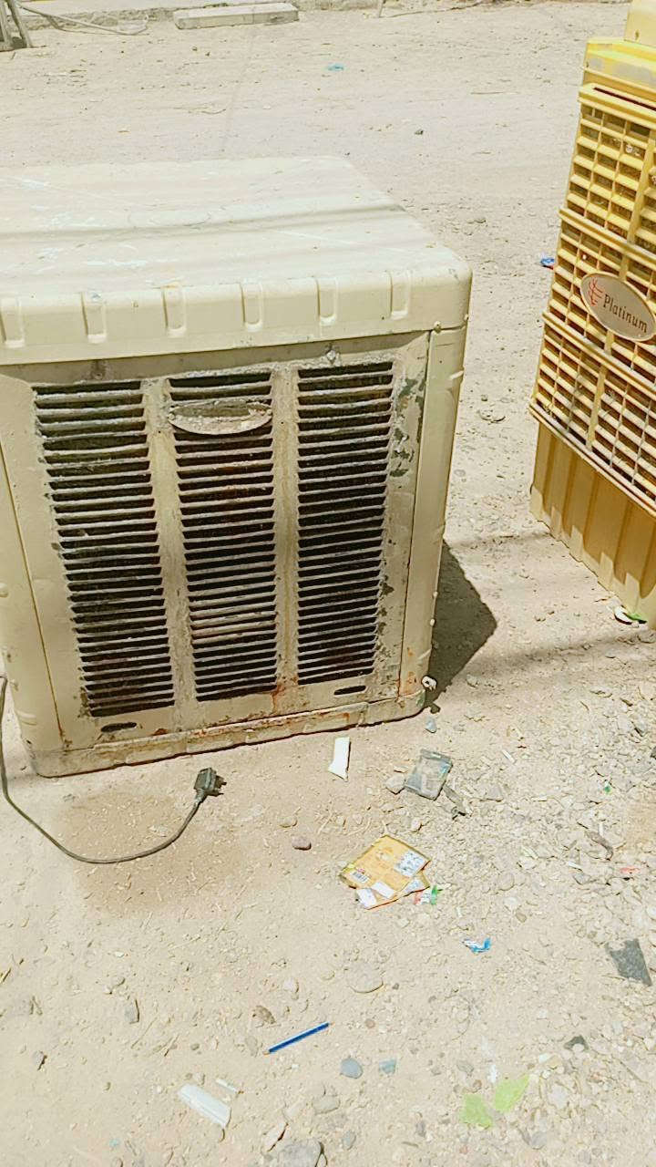 مبرده 2ونص الونه سرعتين كامله 
اخت جديده سعر 50 وزغيره شغاله 
سرعتين سعر 25بغداد حي البتول 
***********
