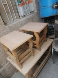 طاولة • للبيع • ديكور