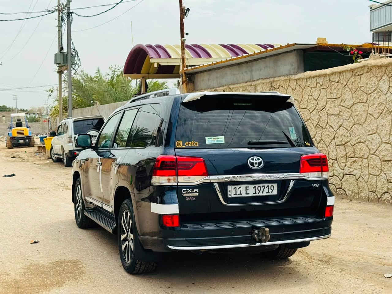 لاندكروزر V8 • ٢٠١٩ • رقم بغداد