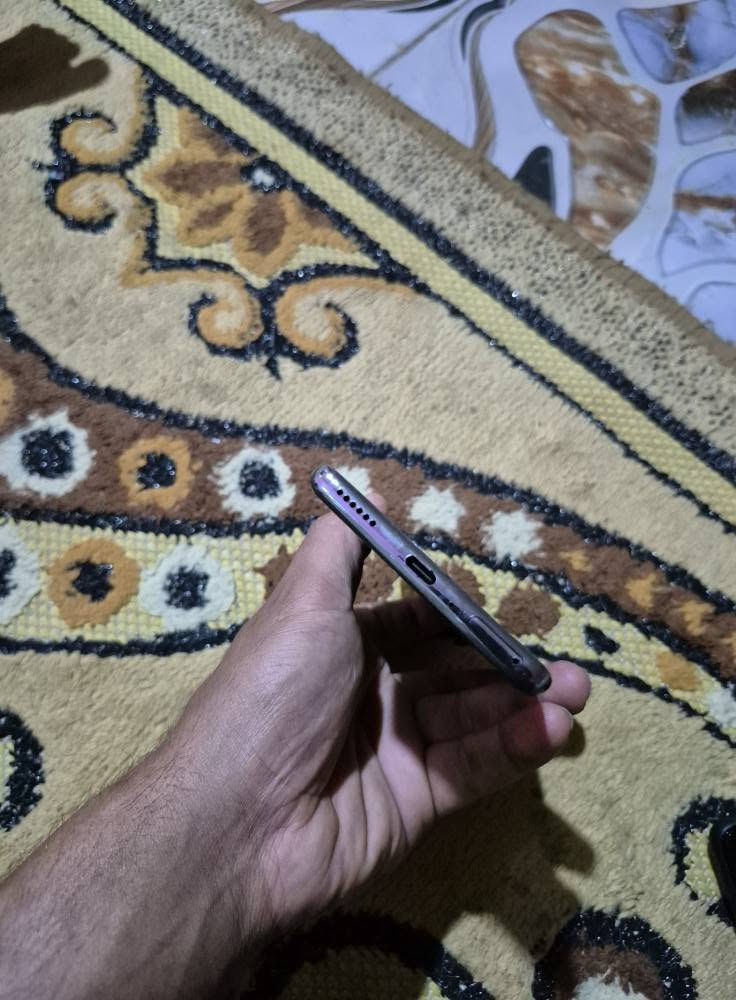 جهاز تكنو كامون 40برو فايف جي ذاكره 256جهاز نضيف مكفول ماعدا دكه الباور تشغيل طايحه فقط ولباقي مكفول. جهاز كفاله من كلشي بيع او مراوس حسب الرغبه عنوان بصره معقل سعر 300فقط جهاز ماويا شي *********** البصرة, العراق
