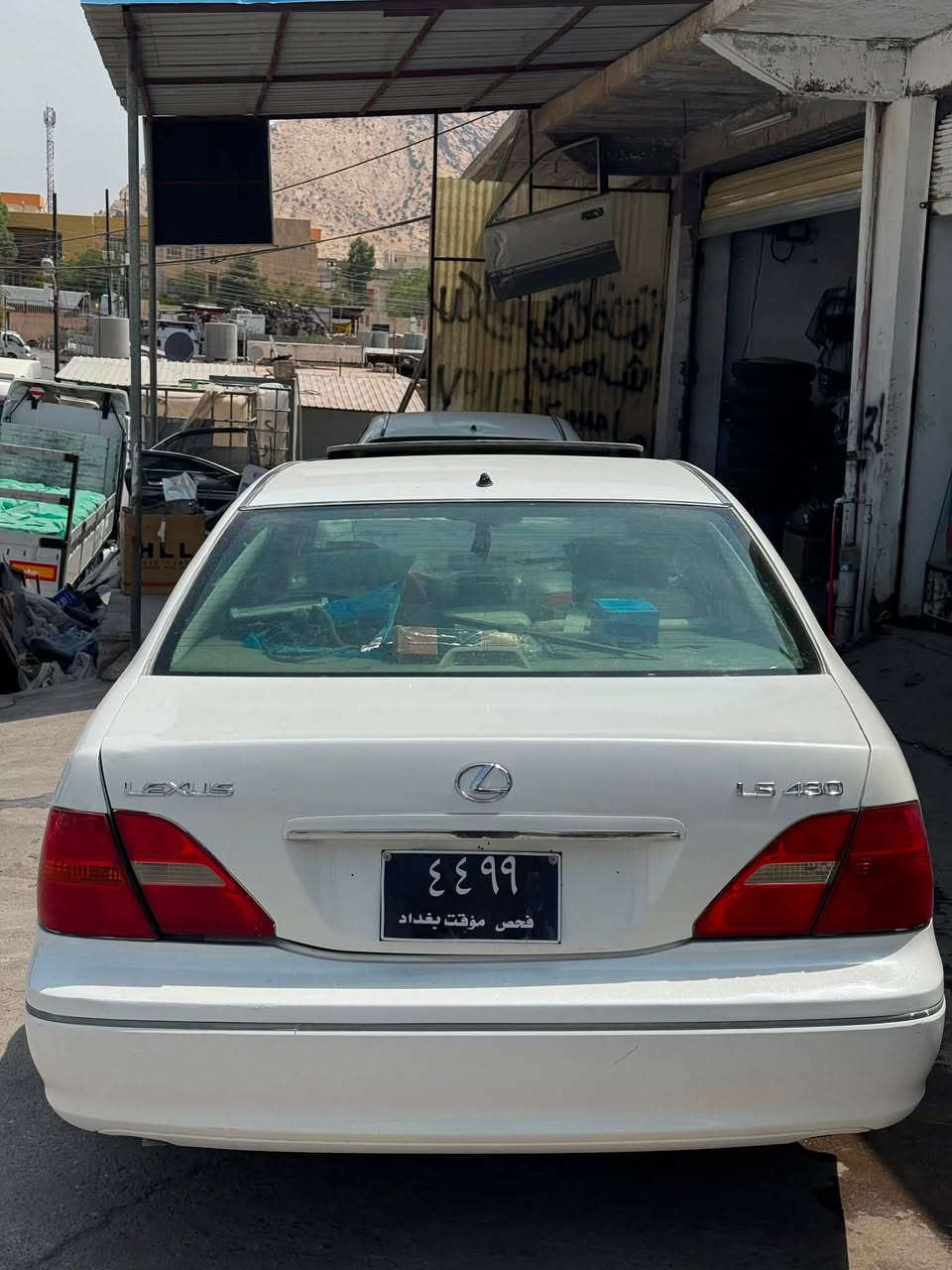 38$
لێکسز 2005
بەس موس سوکان بیلادە محەوەر نیە 
قەپات موسفات 
جلدو سلایدو ئاوێنە شەفت ناوچەی کوێر 
گێڕو مەکینەو تەبرید بەشەرت
تەقەو رەقەی نیە دەعمو لێدراوی نیە 
سەیارەکە کامل جایزە و دینار مەسروفی نیە 
شوێن دەربەندیخان 
مشتەریت تەلەفون بکە نامە مەنێرە
***********
*********** viber whatsapp
