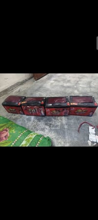 ٤ بطاريات • صغار • مستعملة